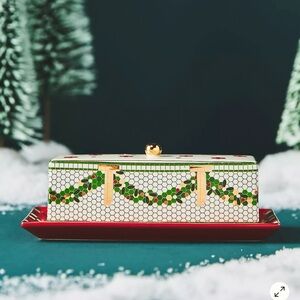 Anthropologie Festive Tile BUTTER DISH & Lid Christmas Holiday Wreath NWT